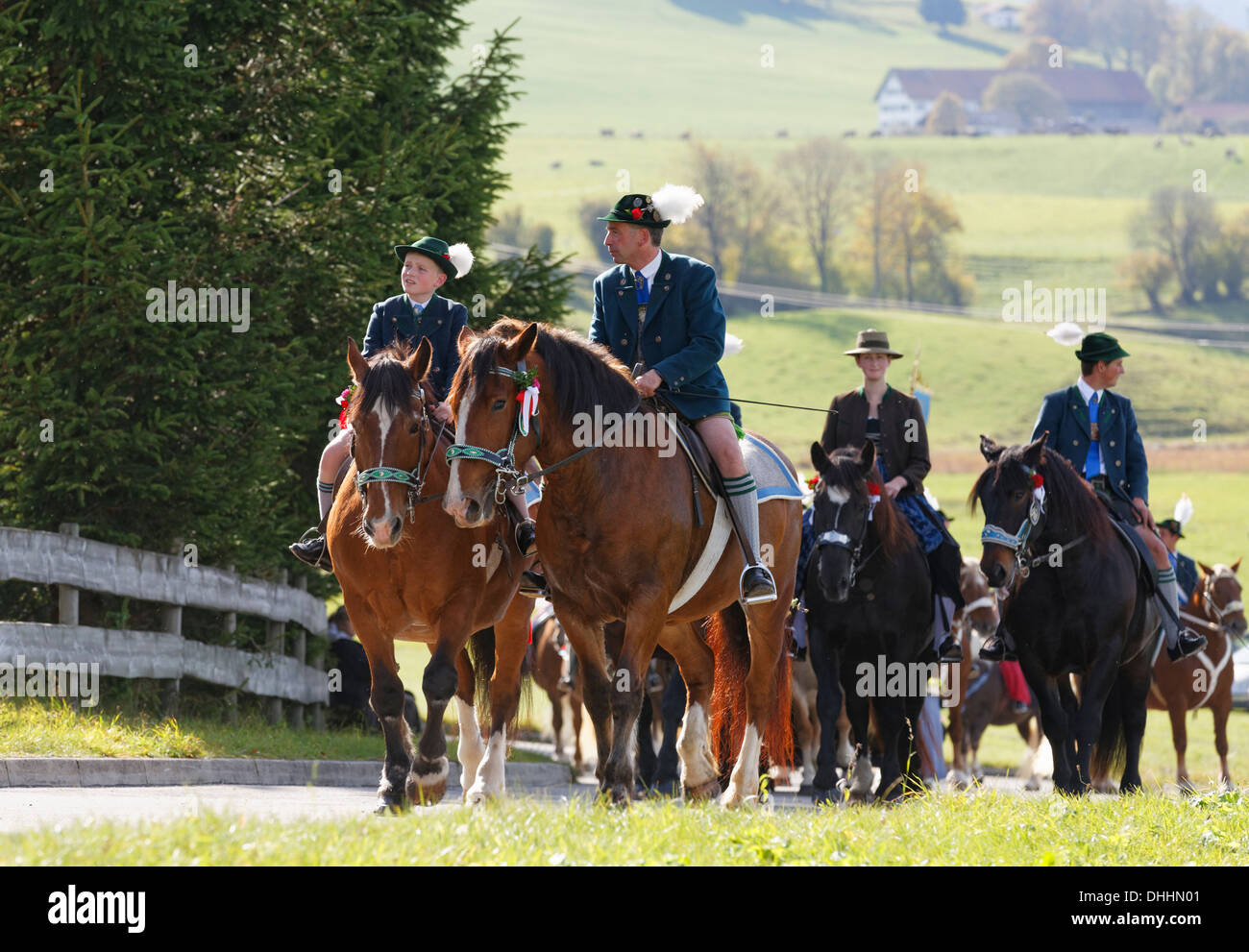 Leonhardiritt processione, Wildsteig, Pfaffenwinkel regione, Alta Baviera, Baviera, Germania Foto Stock