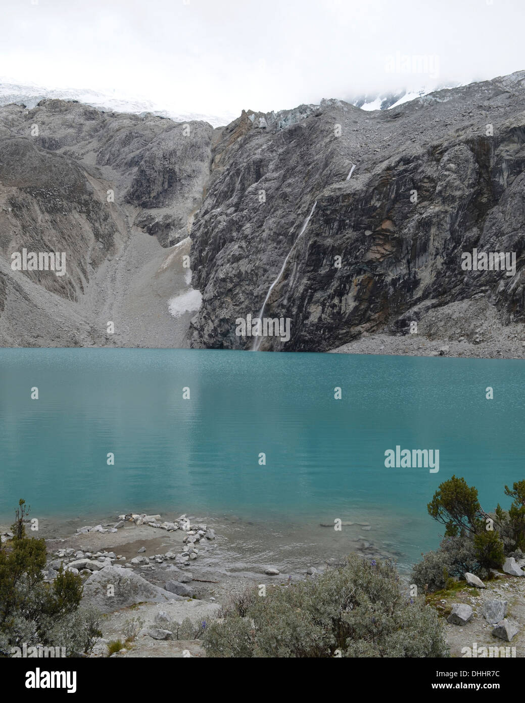 Viste della Laguna 69, nella Cordillera Blanca, Parco Nazionale del Huascaran, Huaraz, Perù Foto Stock