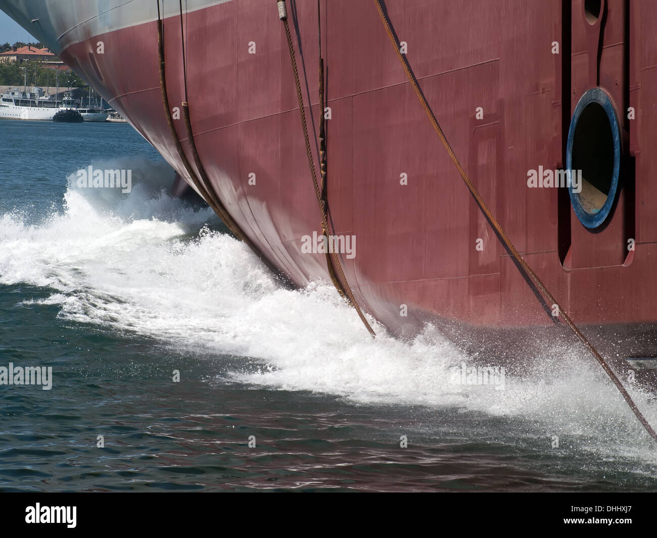 Lancio nuova nave in cantiere Foto Stock