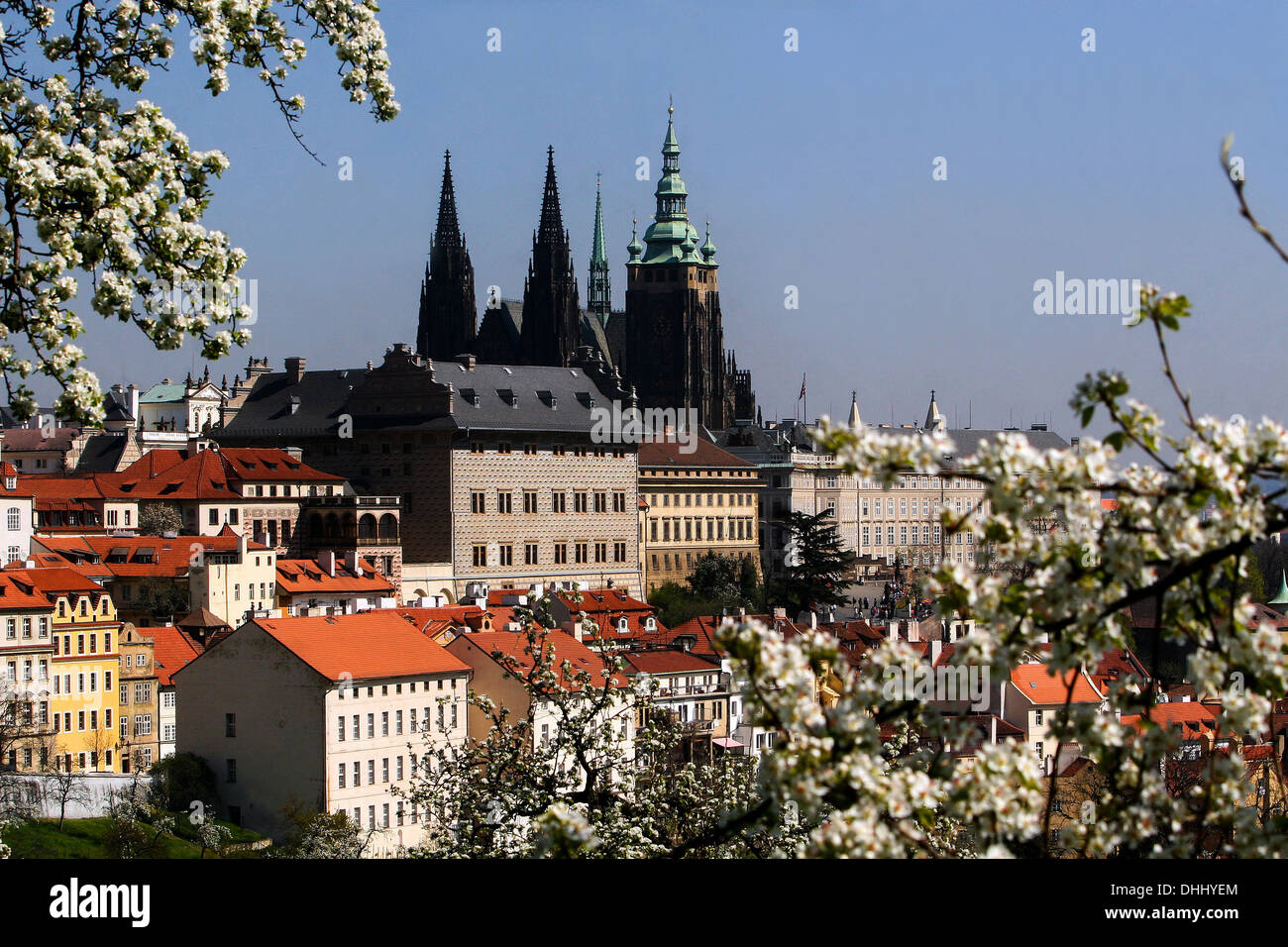 Castello di Praga primavera Petrin Hill, Praga Repubblica Ceca Foto Stock