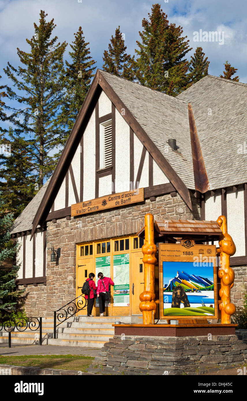 Ufficio informazioni turistiche Centro informazioni turistiche della città di Banff Parco Nazionale di Banff Canadian Rockies Alberta Canada Foto Stock