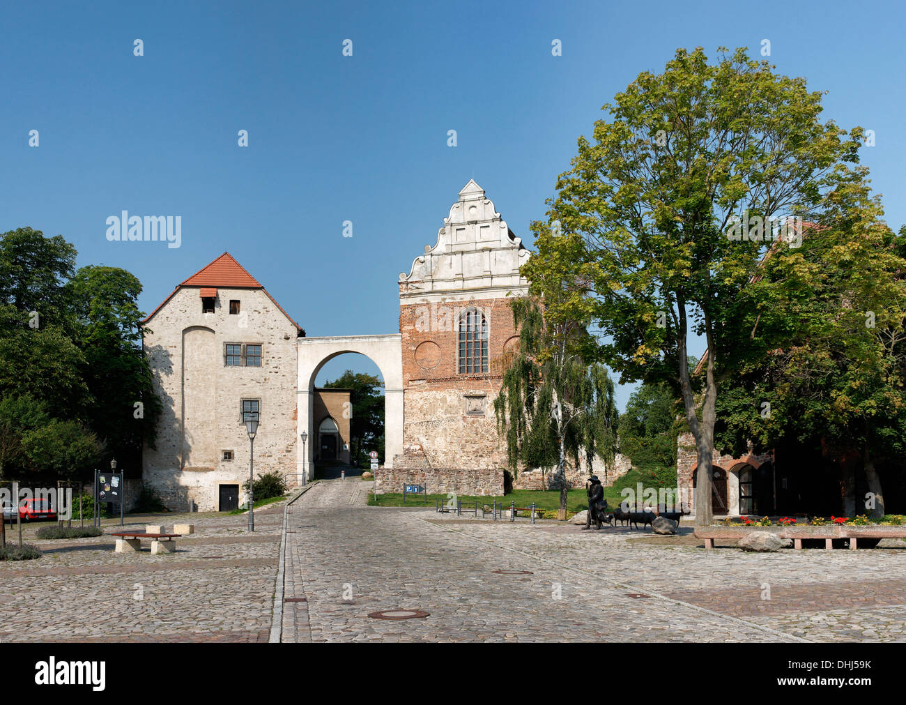 Il dominio del castello, la cappella del castello e museo nella luce del sole, Wolmirstedt, Sassonia-Anhalt, Germania, Europa Foto Stock