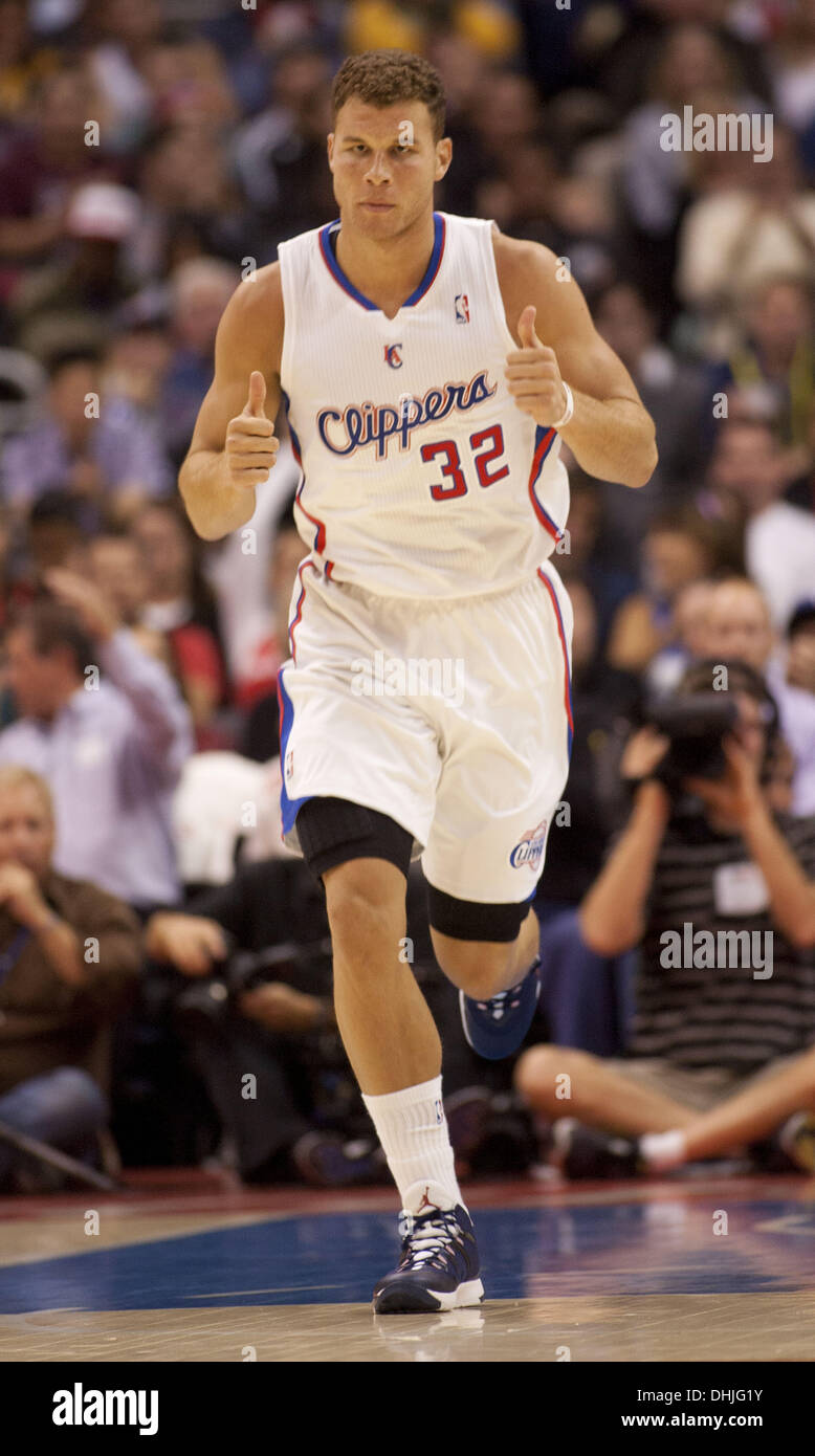 Los Angeles, California, USA. Xi Nov, 2013. Los Angeles Clippers dà pollice in alto dopo aver segnato un cestello durante la prima metà del gioco contro il Minnesota Timberwolves al Staples Center di Los Angeles, California 0n Lunedì 11 Novembre 2013.ARMANDO ARORIZO © Armando Arorizo/Prensa Internacional/ZUMAPRESS.com/Alamy Live News Foto Stock