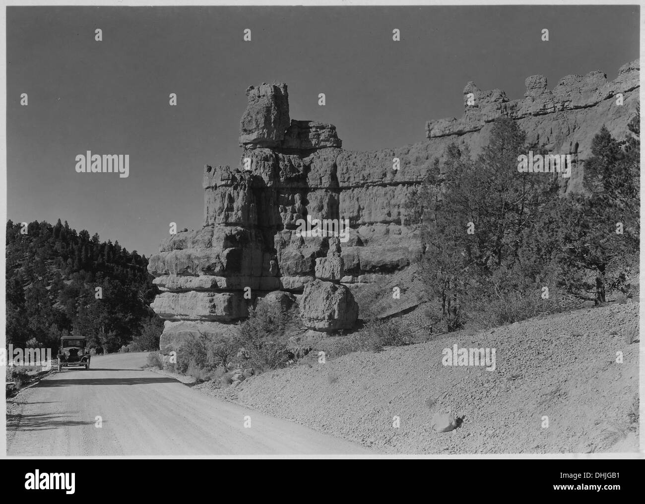 I monumenti in rosso Canyon. Strada di Bryce da Sevier River Valley. 520215 Foto Stock