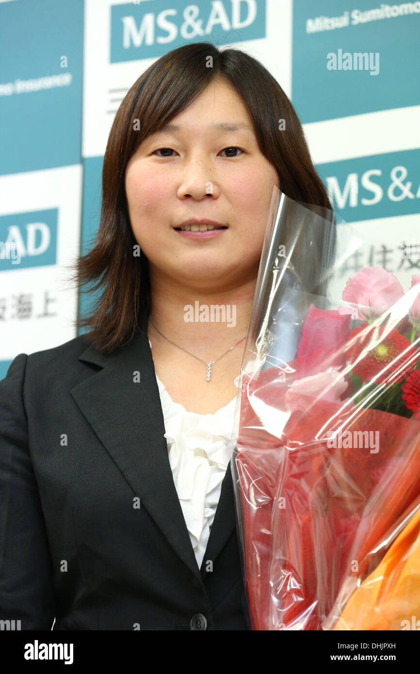 Tokyo, Giappone. Xii Nov, 2013. Yoshie Ueno Judo : una conferenza stampa annunciando Yoshie Ueno il pensionamento a Tokyo in Giappone . Credito: AFLO SPORT/Alamy Live News Foto Stock
