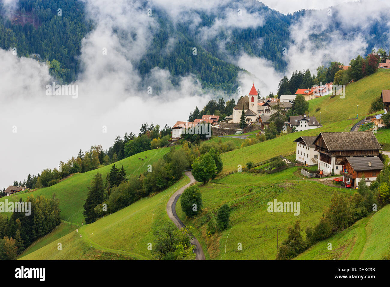 Eores appartiene al comunale della città di Bressanone (Bressanone) e si trova a 15 km dalla città nel nord Italia Foto Stock