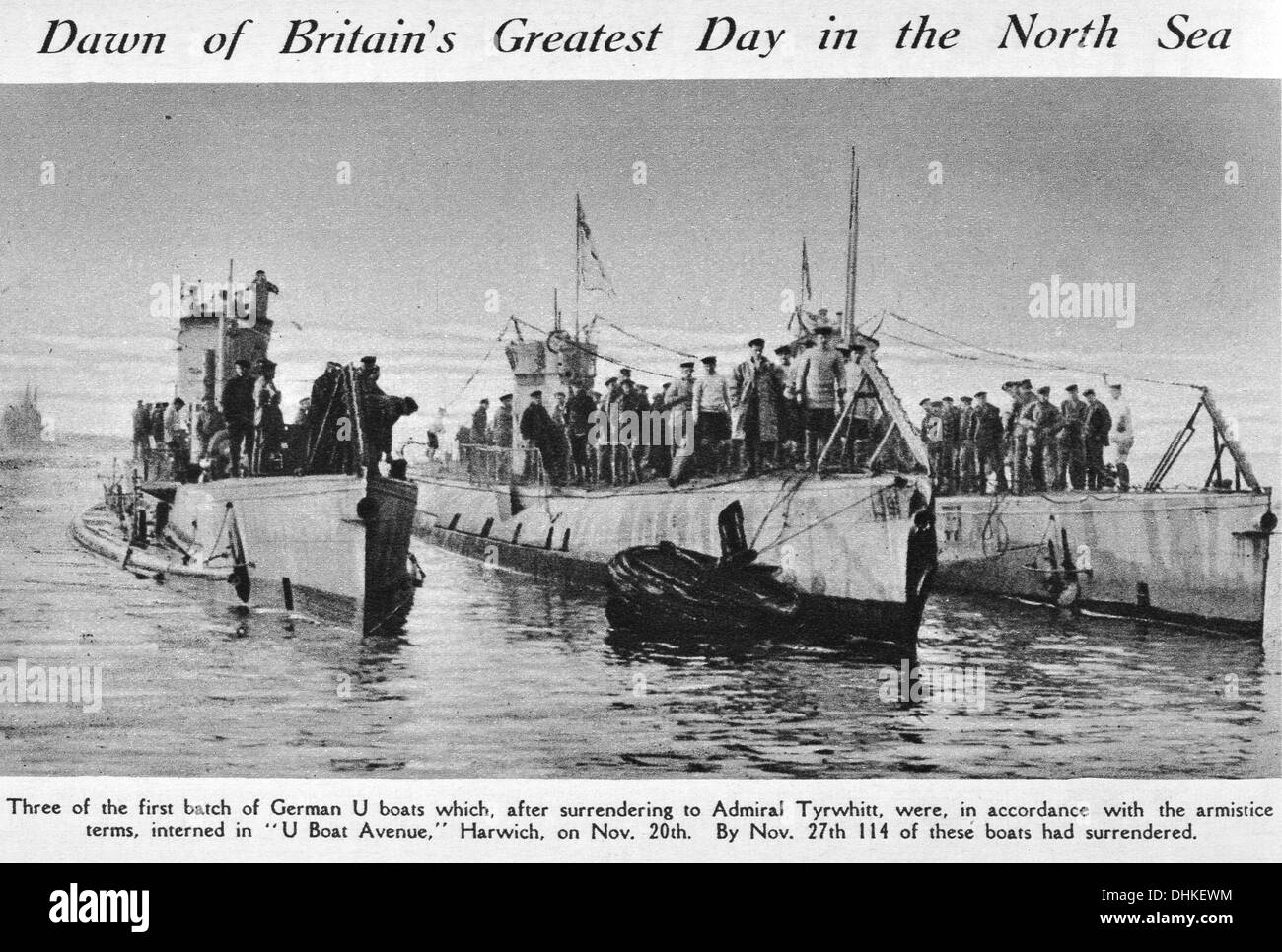 Alba di Britains più grande giorno nel Mare del Nord. Tre primo lotto tedesco U barche si arrende all'Ammiraglio Tyrwhitt, Foto Stock