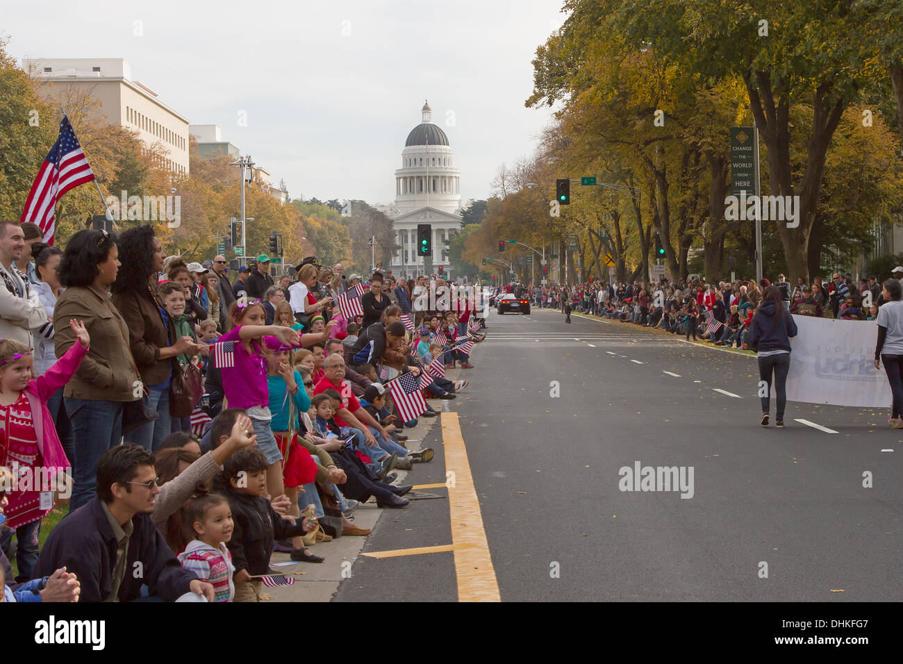 Sacramento, California, Stati Uniti d'America. 11 novembre 2013. Veterani parata del giorno del credito di Sacramento: Chris Aschenbrener/Alamy Live News Foto Stock