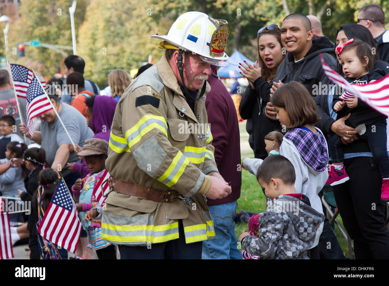 Sacramento, California, Stati Uniti d'America. 11 novembre 2013. Veterani parata del giorno del credito di Sacramento: Chris Aschenbrener/Alamy Live News Foto Stock