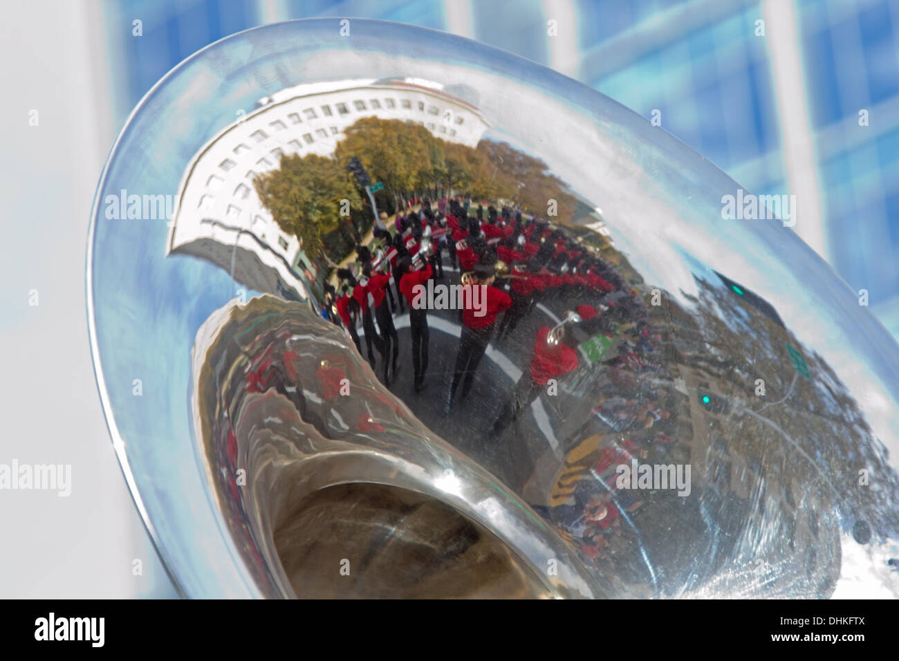 Sacramento, California, Stati Uniti d'America. 11 novembre 2013. Veterani parata del giorno del credito di Sacramento: Chris Aschenbrener/Alamy Live News Foto Stock