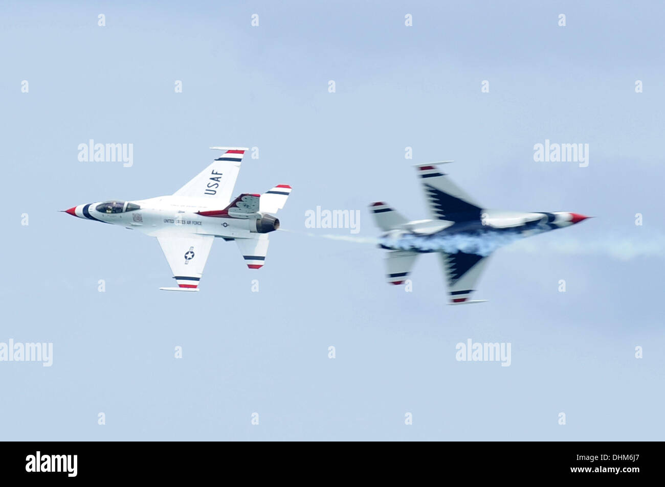 Gli Stati Uniti Air Force Thunderbirds Il Lauderdale aria e mare visualizza in Fort Lauderdale Fort Lauderdale, Florida - 27.04.12 Foto Stock