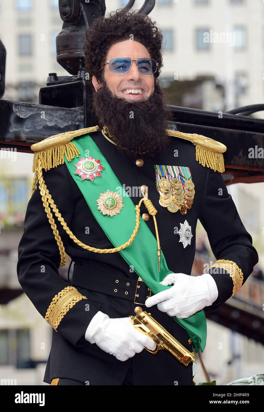 Sacha Baron Cohen alla premiere del dittatore al Royal Festival Hall di Londra, Inghilterra- 10.05.12 Foto Stock