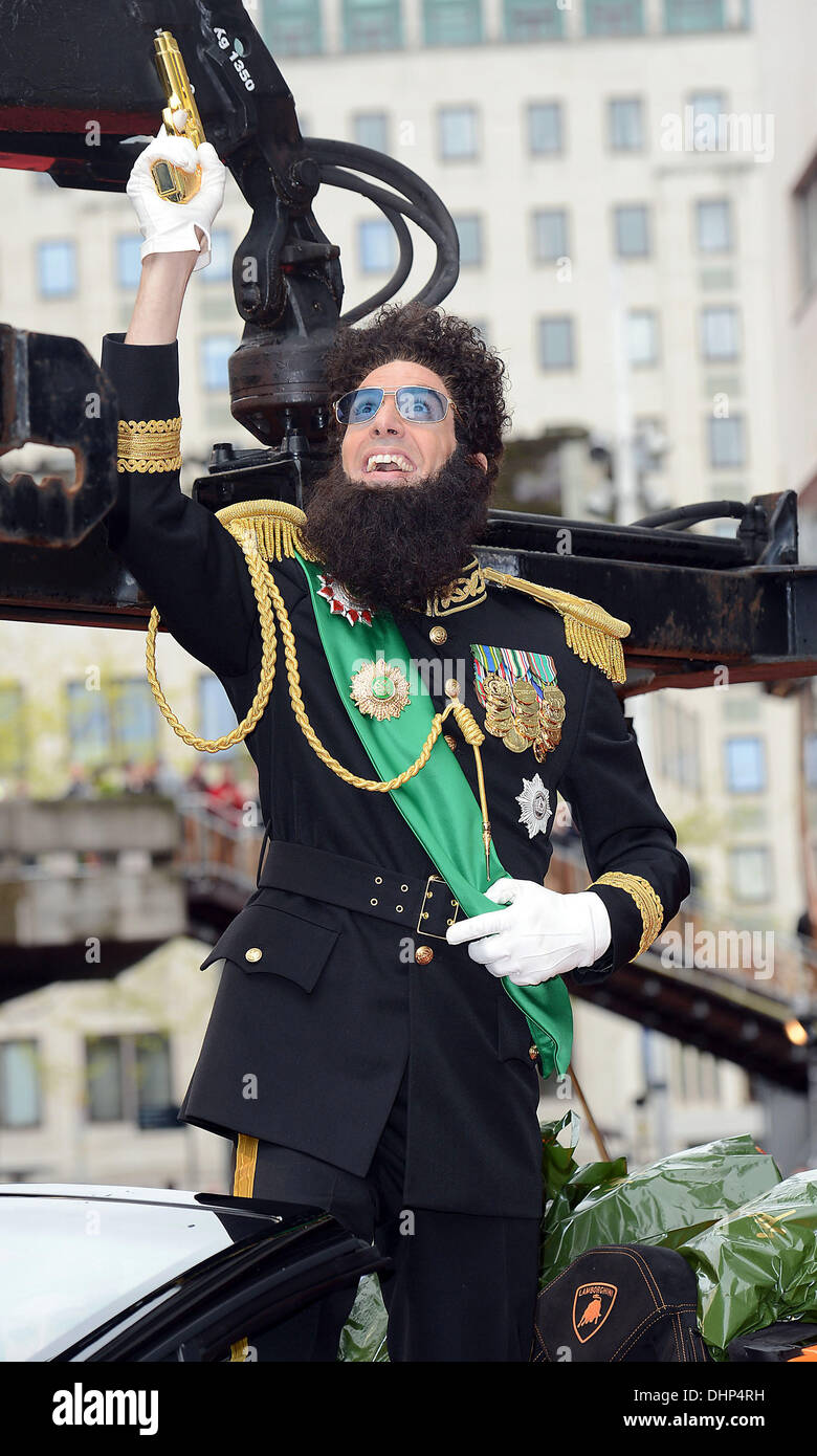 Sacha Baron Cohen alla premiere del dittatore al Royal Festival Hall di Londra, Inghilterra- 10.05.12 Foto Stock