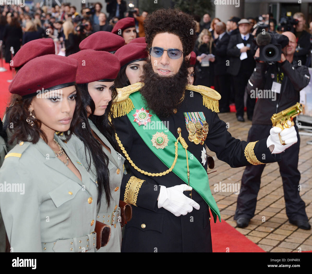 Sacha Baron Cohen alla premiere del dittatore al Royal Festival Hall di Londra, Inghilterra- 10.05.12 Foto Stock