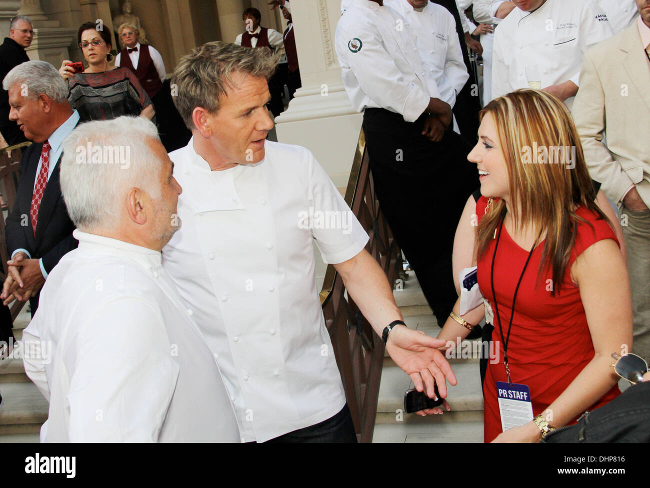 Gordon Ramsay e Guy Savoy culinarie internazionali raccogliere le icone a Vegas stappare'd da Bon Appetit il grande evento di degustazione di Las Vegas, Nevada - 11.05.12 Foto Stock