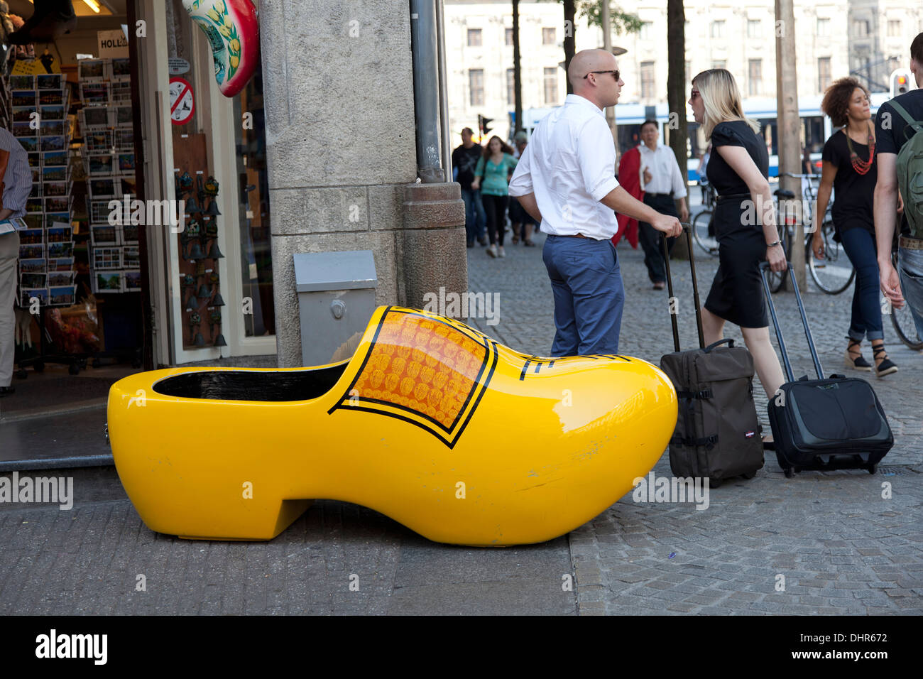 Grande scarpa in legno in Amsterdam, Paesi Bassi Foto Stock