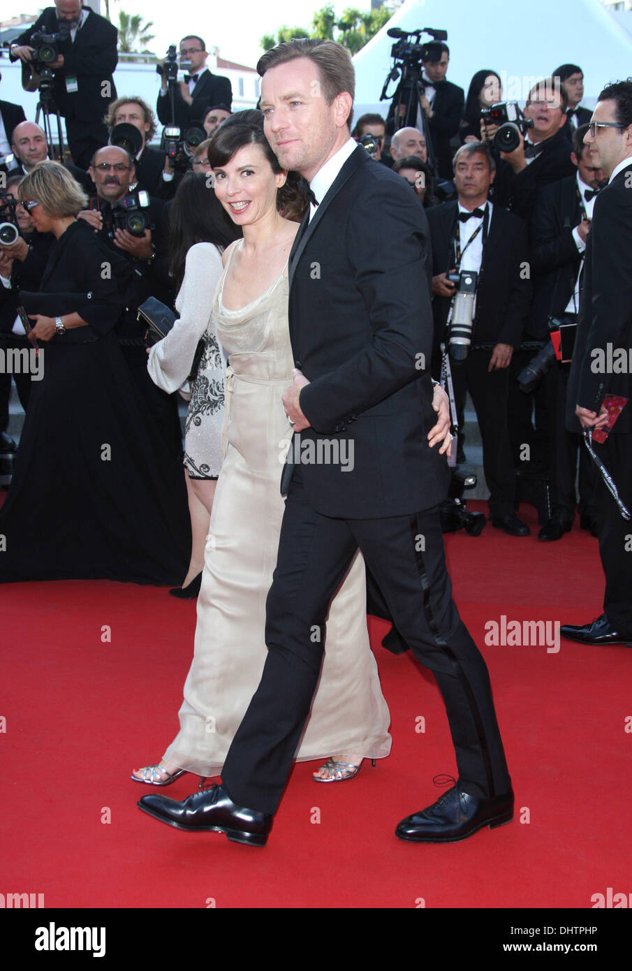 Ewan McGregor e la moglie Eva Mavrakis "sulla strada" premiere durante il sessantacinquesimo Festival del Cinema di Cannes Cannes, Francia - 23.05.12 Foto Stock