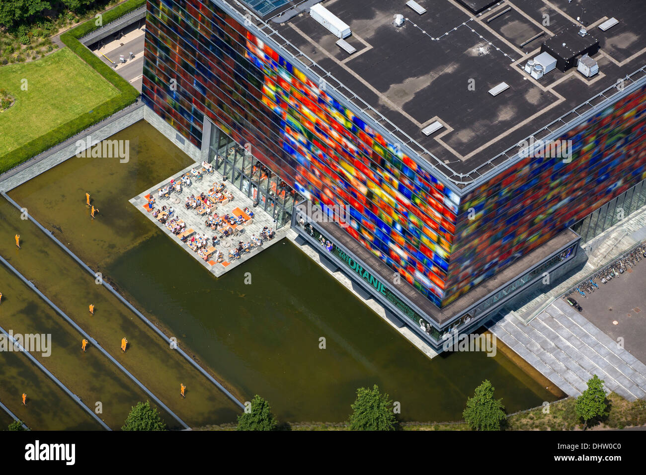 Paesi Bassi, Hilversum, Paesi Bassi Istituto per suono e visione nella zona per la cross media chiamato Mediapark. Antenna Foto Stock