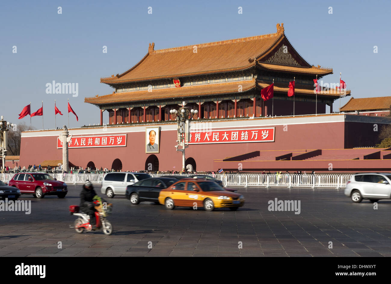 Alta densità di traffico al gate di Tienanmen,Beijing Foto Stock