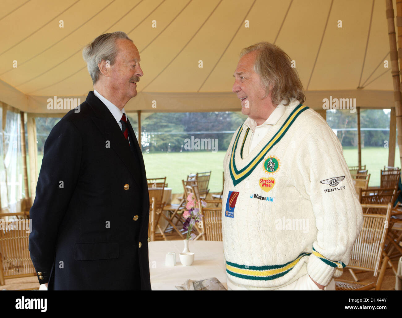 Bunbury cricket tenutosi presso il Palazzo di Blenheim e dotate di: John Spencer Churchill,undicesimo Duca di Marlborough dove: Oxfordshire, Regno Unito quando: 04 Giu 2012 Foto Stock