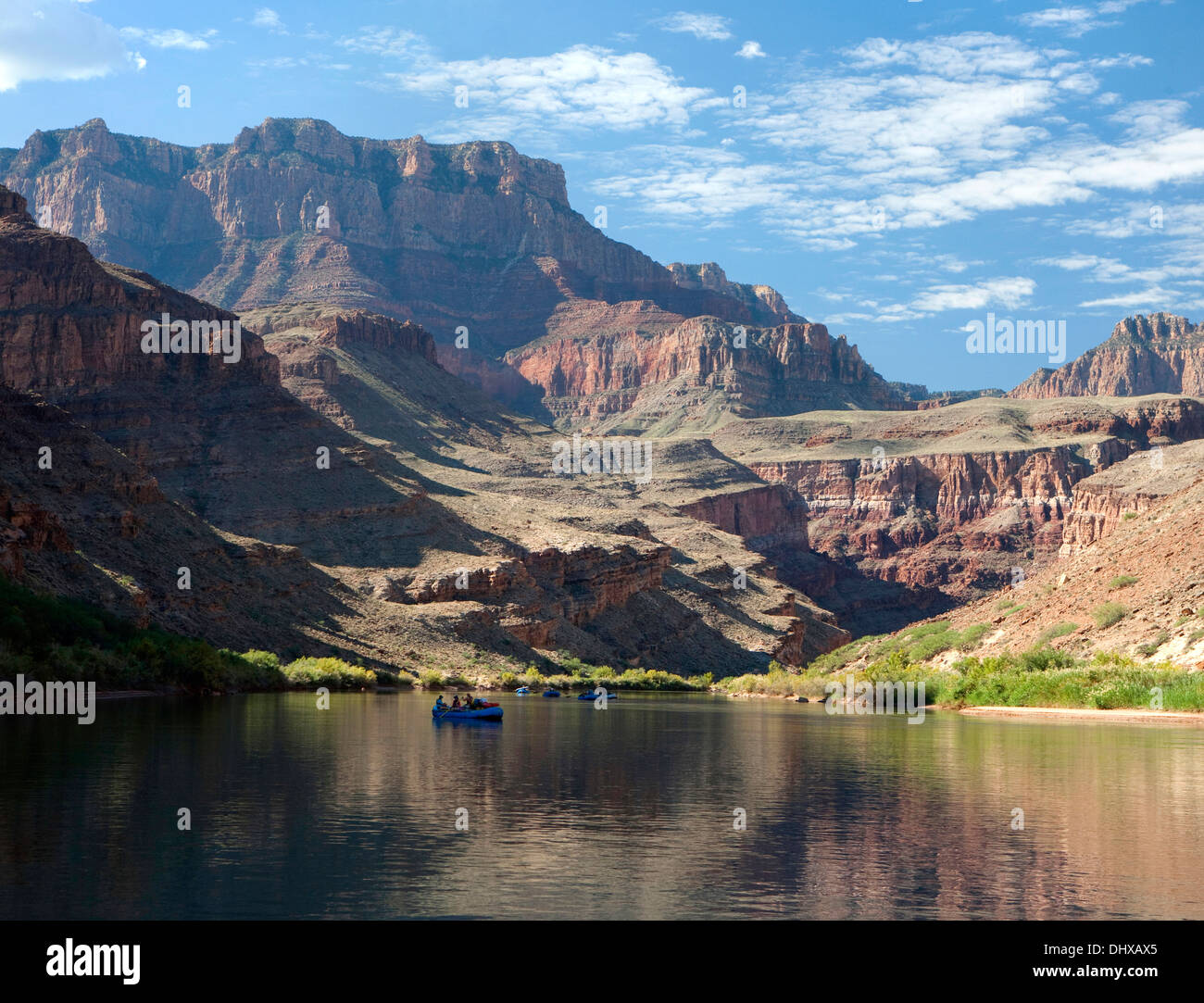 Rafting in acque calme nel Grand Canyon, Arizona, Stati Uniti d'America Foto Stock