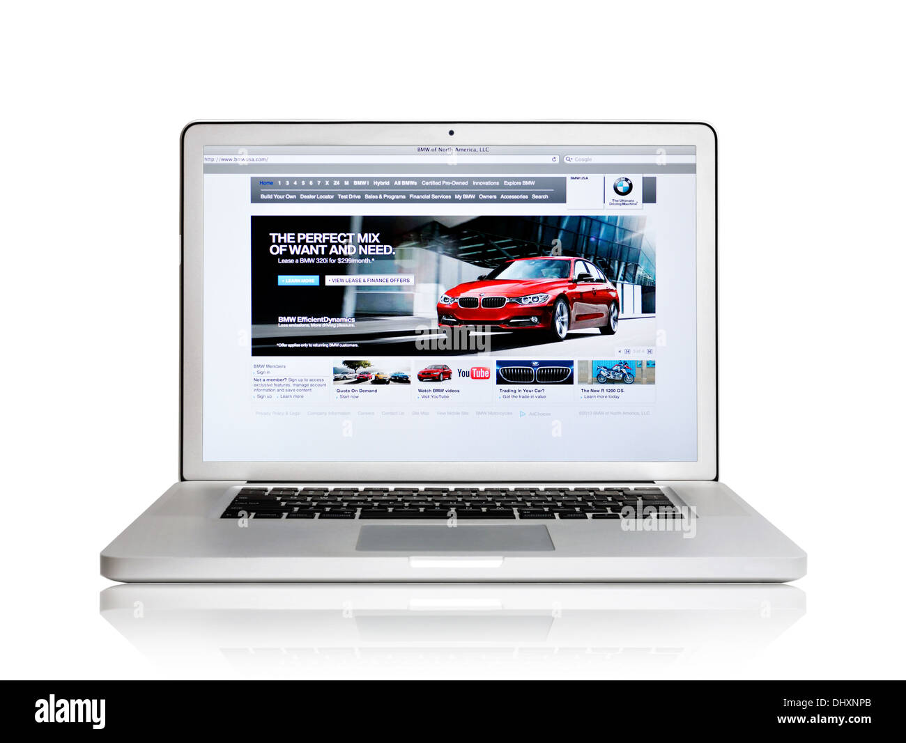 BMW la casa automobilistica tedesca sito web su uno schermo del notebook Foto Stock