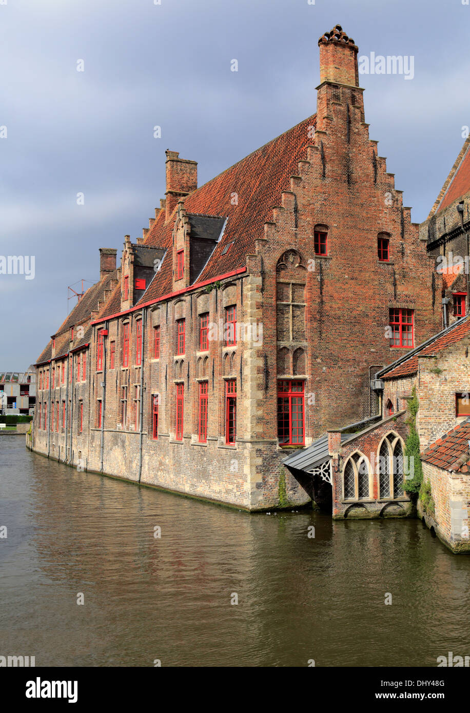 Vecchia casa, Bruges, Fiandre Occidentali, Belgio Foto Stock