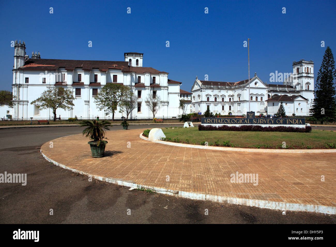 Chiesa di San Francesco (1661), la cattedrale (1619), Old Goa, India Foto Stock