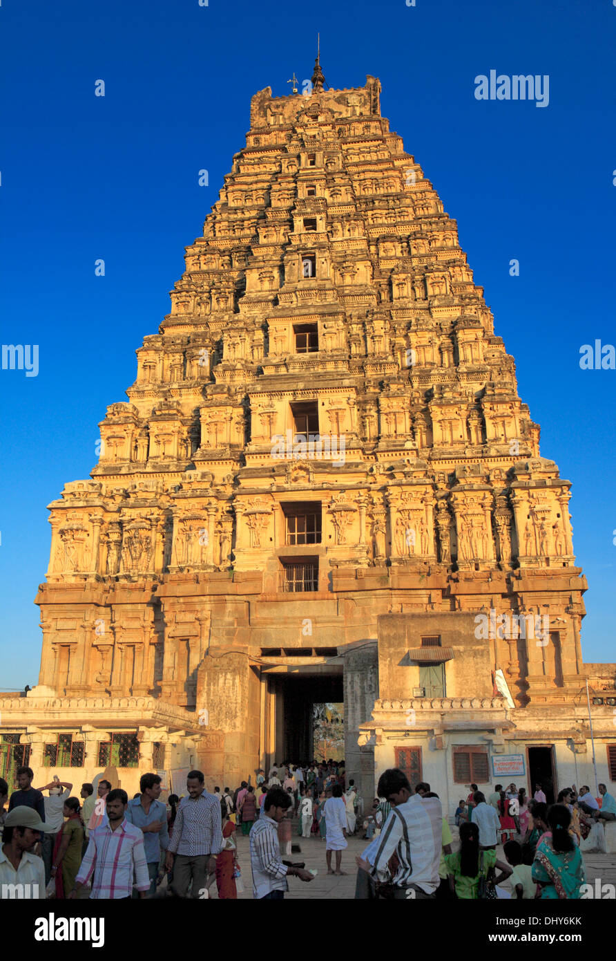 Tempio Virupaksha (1520), Hampi, Karnataka, India Foto Stock