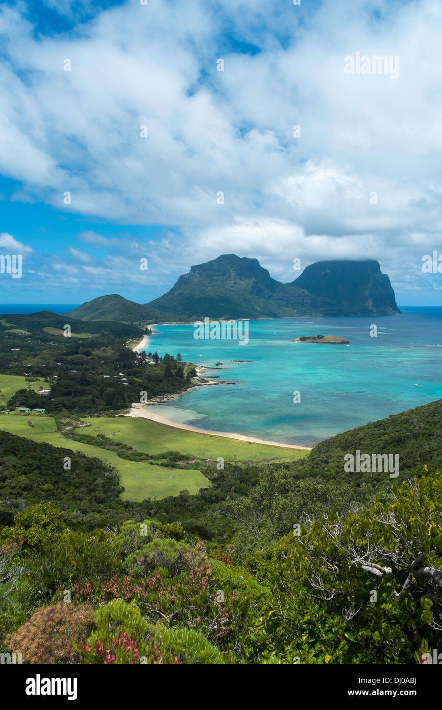 Vista dell'Isola di Lord Howe da Max Nicholls Memorial via, Australia Foto Stock