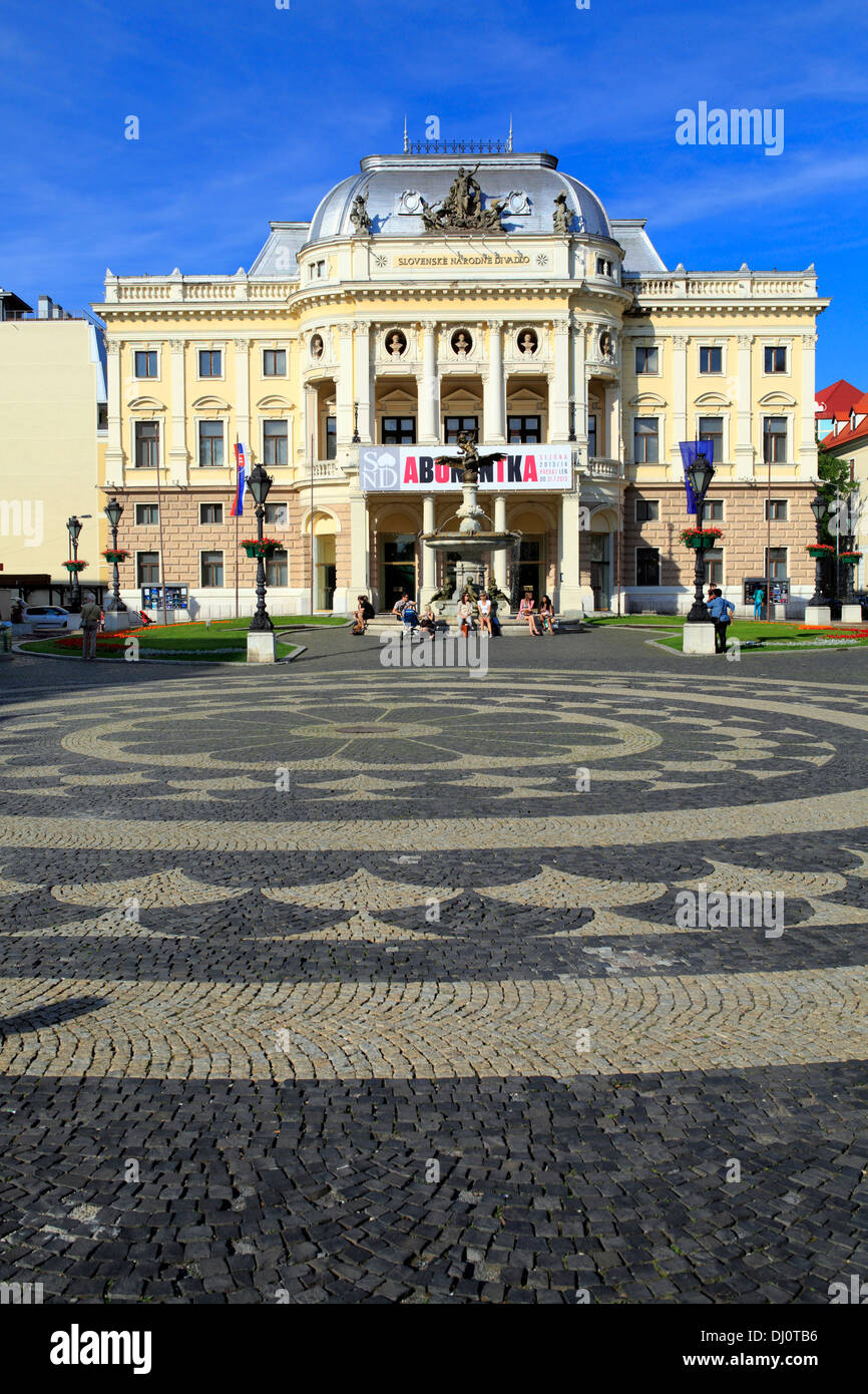 Il vecchio teatro nazionale slovacco edificio, Bratislava, Slovacchia Foto Stock