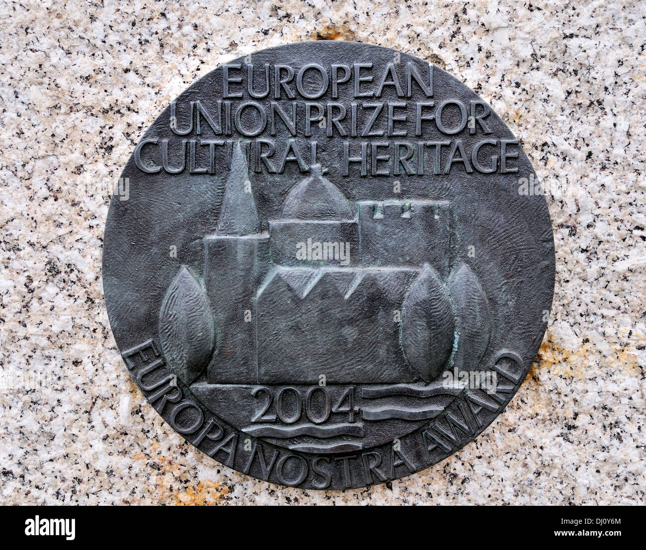 Chatham, Kent, Inghilterra, Regno Unito. Chatham Historic Dockyard. La placca - Premio dell'Unione europea per il patrimonio culturale 2004 Foto Stock