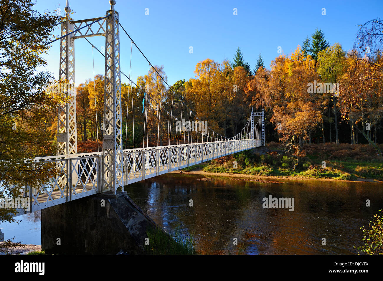 Cambus O'May sospensione ponte vicino a Ballater, Aberdeenshire, Scozia Foto Stock