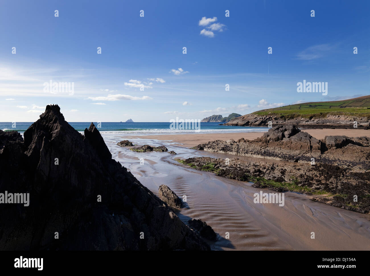 Spiaggia di sabbia vicino Killonecaha, Ring of Kerry County Kerry, Irlanda Foto Stock