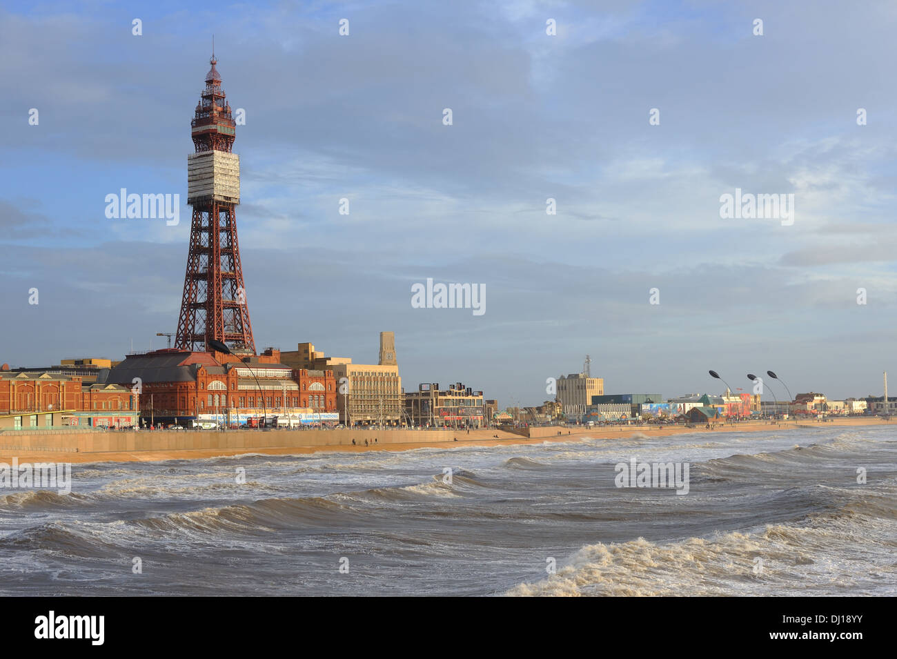 Una scena di tempesta, alta marea a Blackpool Foto Stock