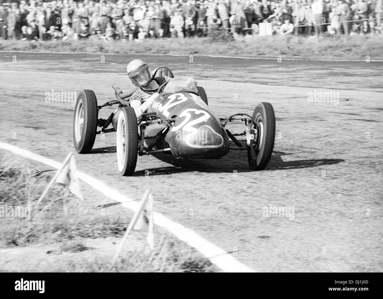 Un Cooper nella 500cc gara di F3, Castle Combe, Inghilterra 3 aprile 1954. Foto Stock