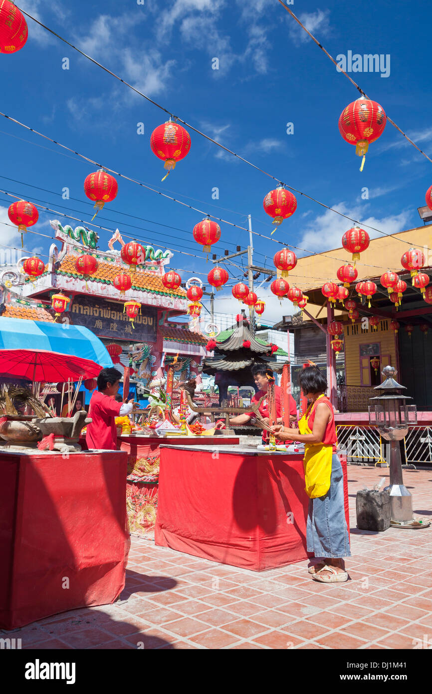 Capodanno cinese tenutosi presso il pilastro della città santuario, Songkhla, Thailandia Foto Stock
