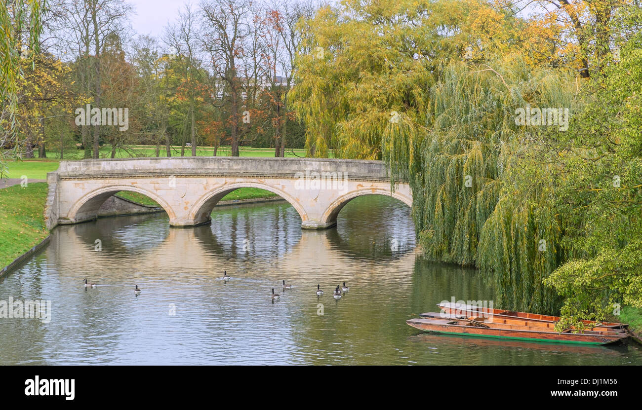Ponte sul fiume Cam Foto Stock