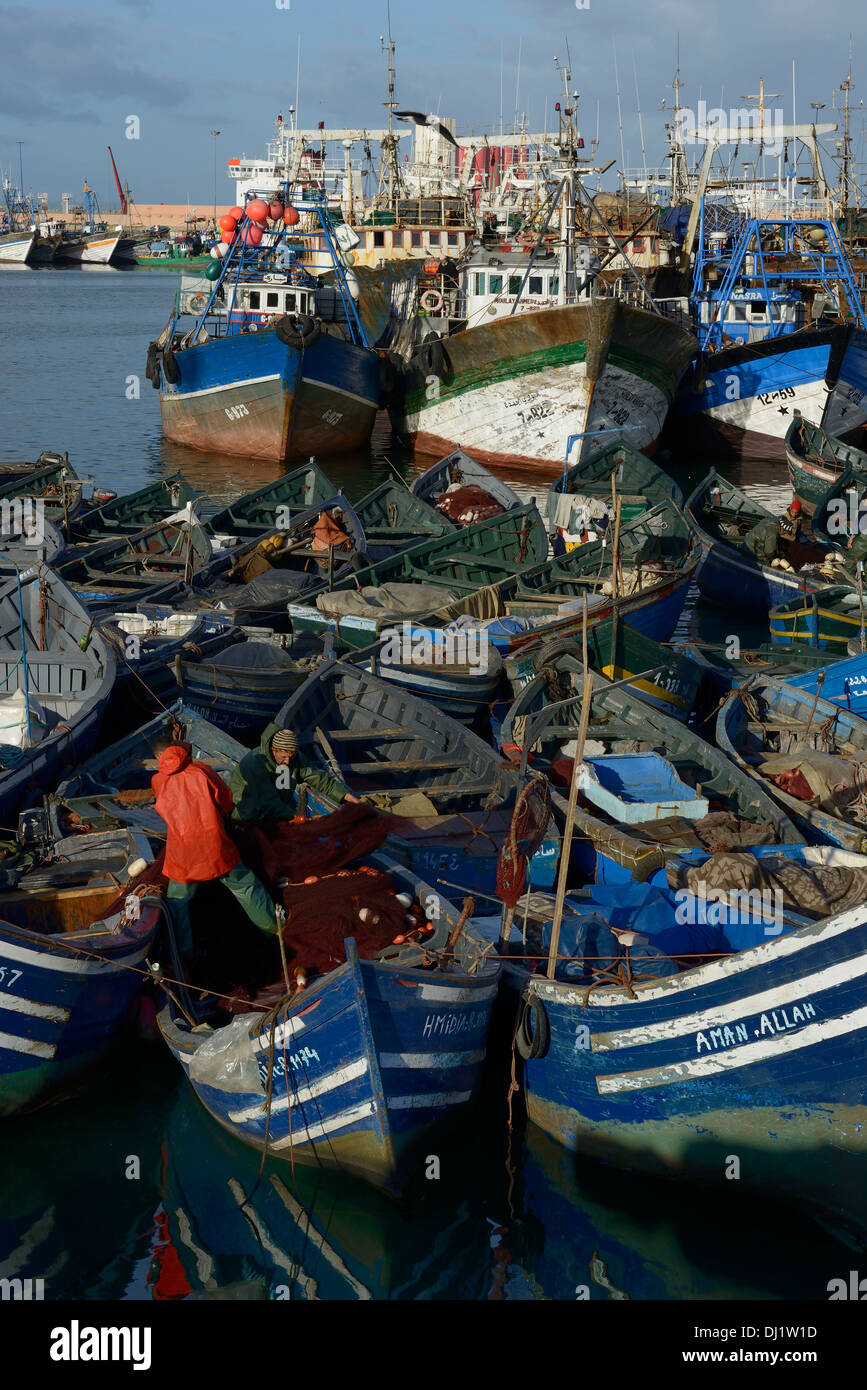 Marocco Agadir, i pescatori del porto di ritorno dalla pesca Foto Stock