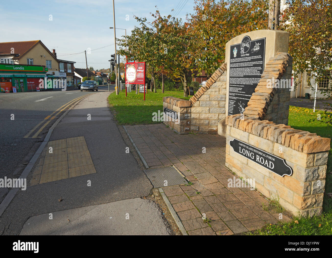 Canvey Island Village placca, situato nel punto più alto dell'isola. Foto Stock