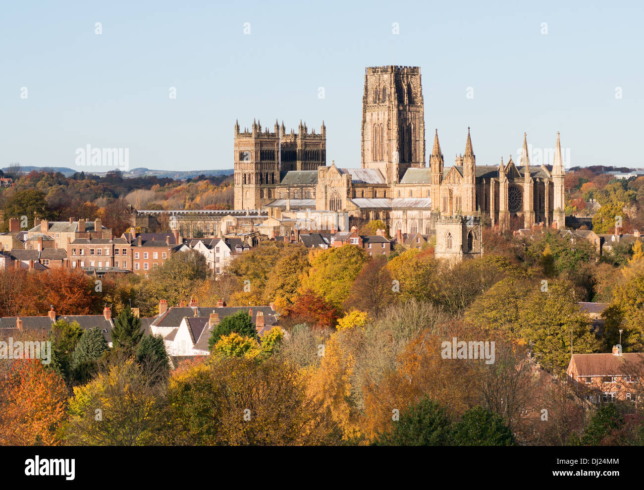 La Cattedrale di Durham colori autunnali, North East England Regno Unito Foto Stock