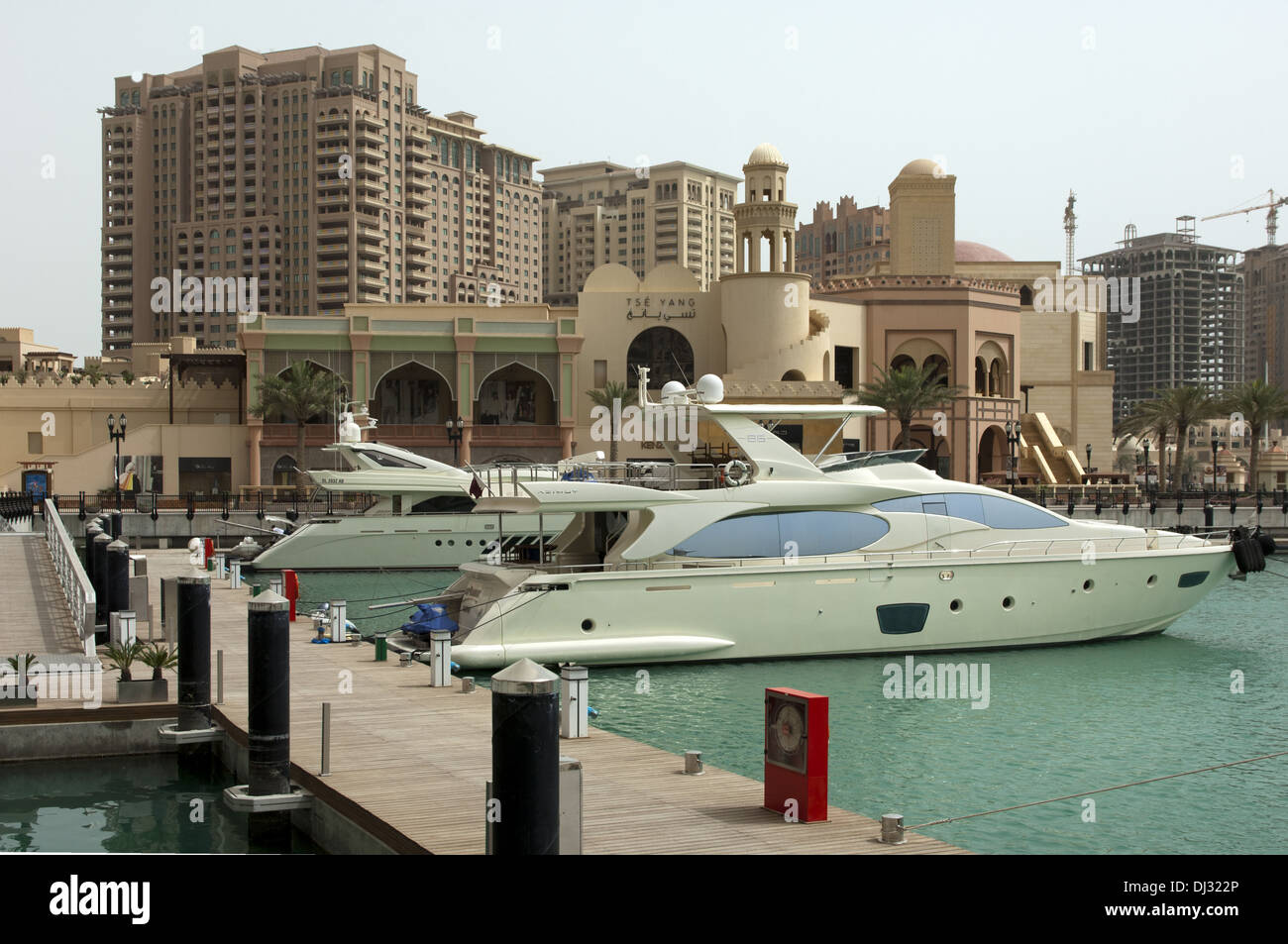 Marina Porto saudita, La Perla, Doha, Qatar Foto Stock