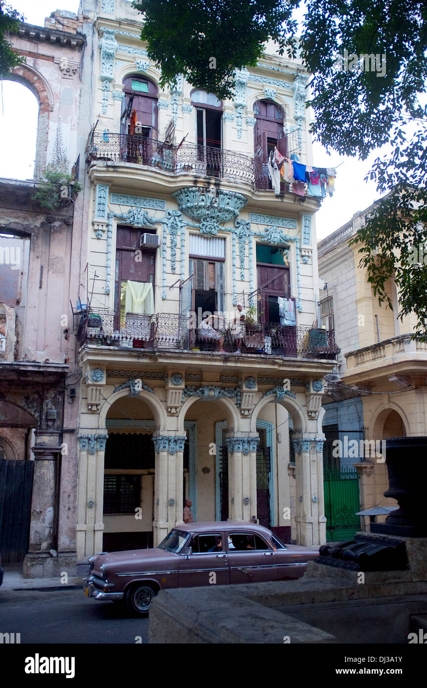 Edificio ornato, Havana, Cuba Foto Stock