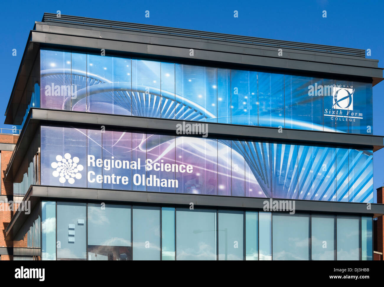 Regional Science Center Building, Chaucer Street, Oldham, Greater Manchester, Inghilterra, Regno Unito Foto Stock