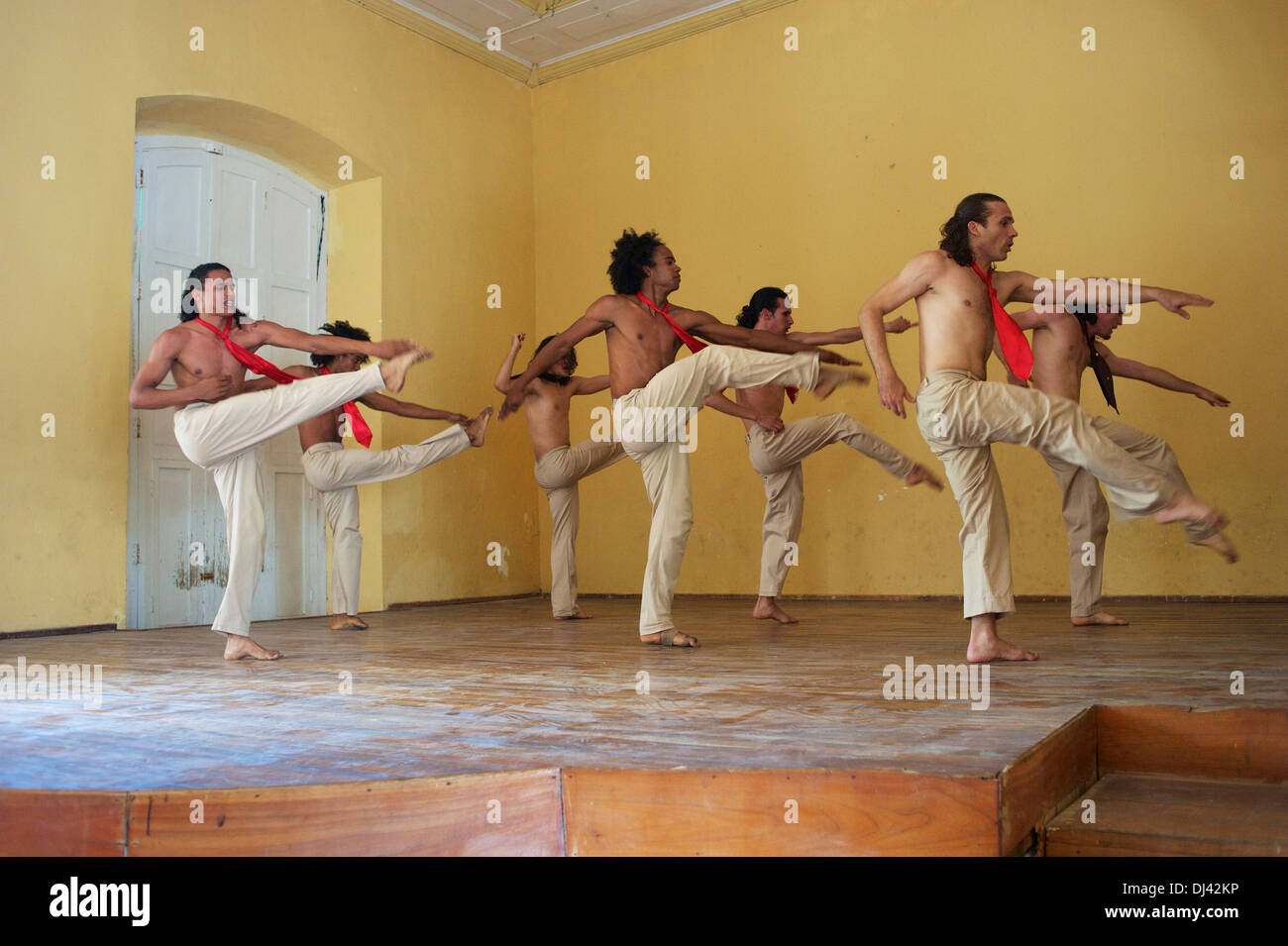 Ballo cubano troupe, Gibara, Cuba Foto Stock