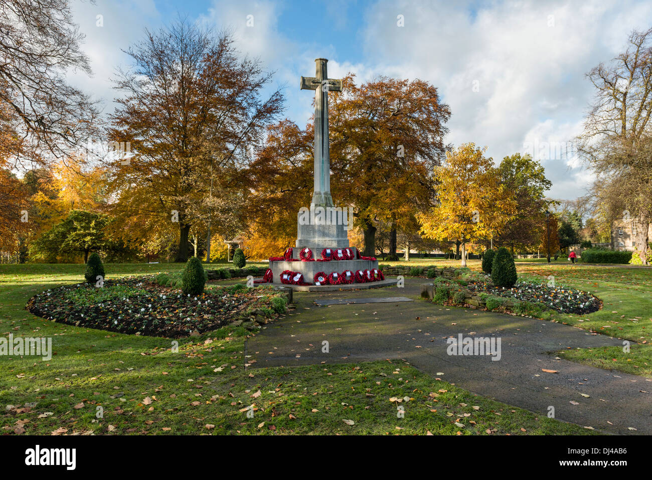 Memoriale di guerra nel parco del Sele Hexham autunno Foto Stock