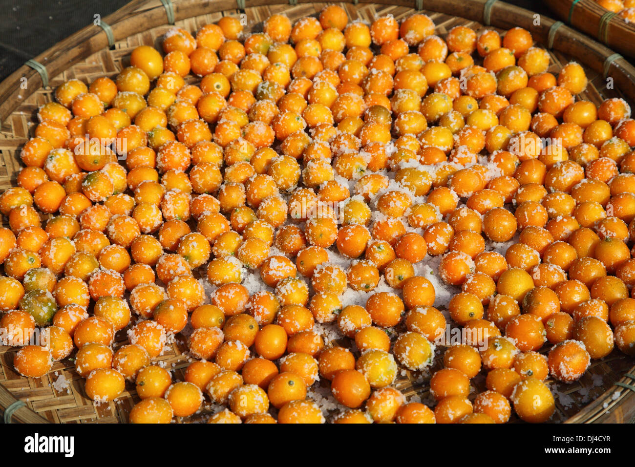 Le arance per la vendita in strada di Hong Kong Foto Stock