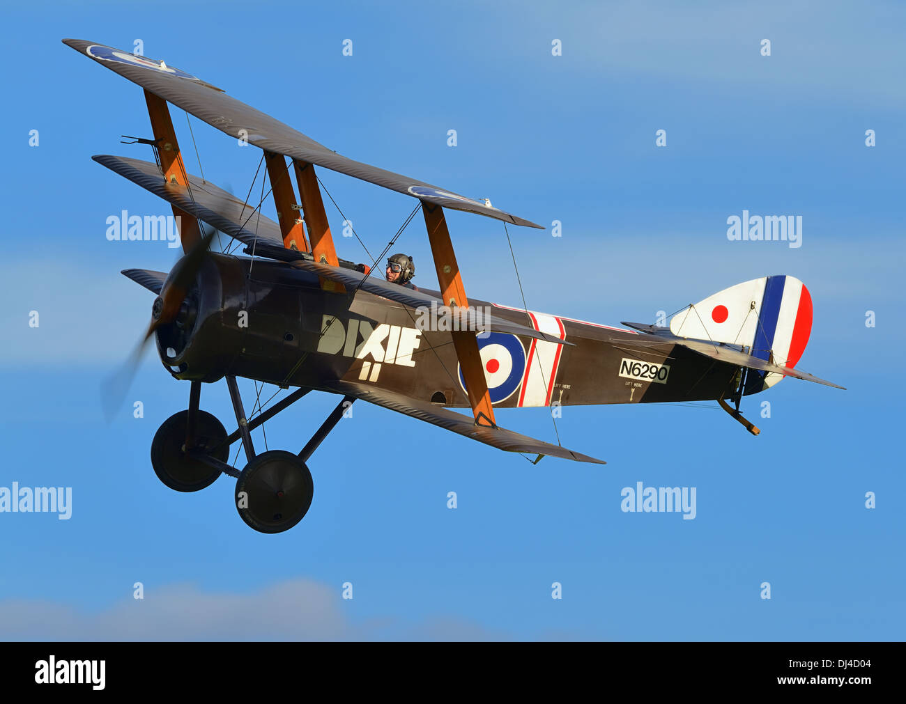 Triplano Sopwith,vintage RAF WW1 aereo da combattimento da Shuttleworth collection.Ottobre battenti giorno 2013.Biggleswade REGNO UNITO Foto Stock