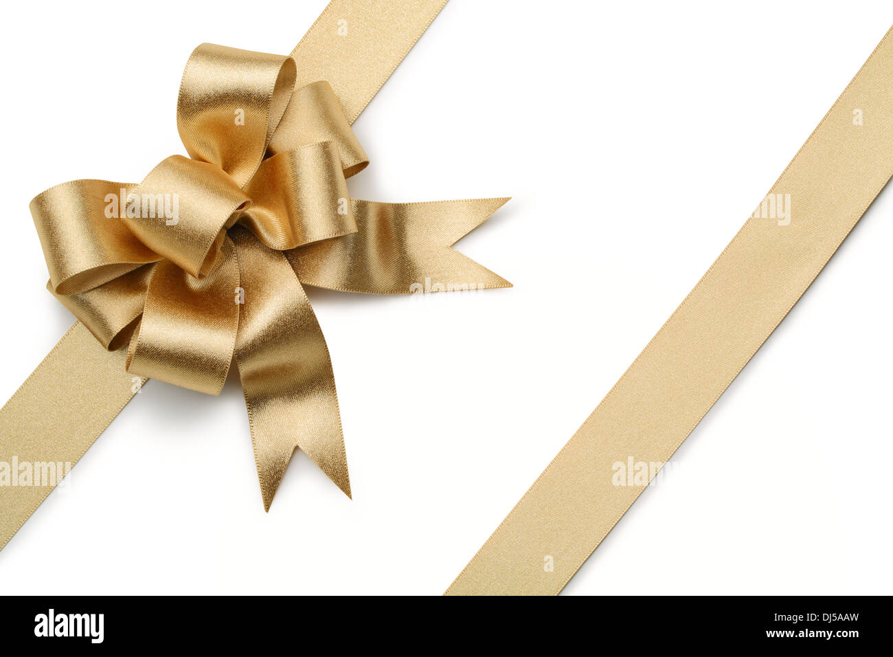 Nastro color oro con fiocco isolato su bianco Foto Stock Nastro color oro con fiocco isolato su bianco Foto Stock
