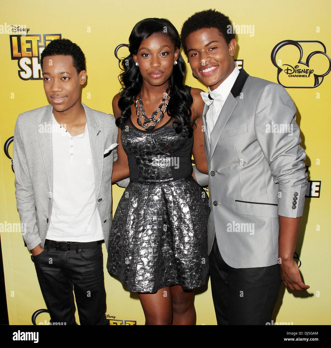 Tyler James Williams, Coco Jones, e Trevor Jackson Disney's "lasciarlo brillare' Premiere detenute al Directors Guild of America di Los Angeles, California - 05.06.12 Foto Stock